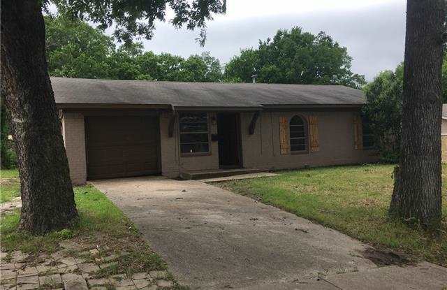 7017 Balalaika Road Gallery 2