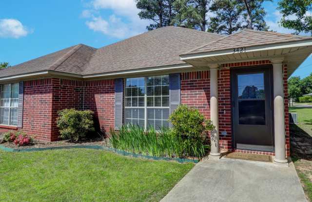 3 Bedroom 2 Bathroom Duplex in Texarkana, AR photos photos