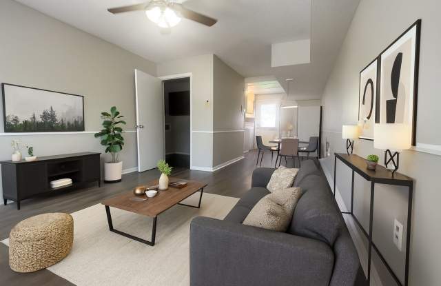 Newly 2 Bedroom and 1.5 Bath Townhome - With Parking Gallery 3
