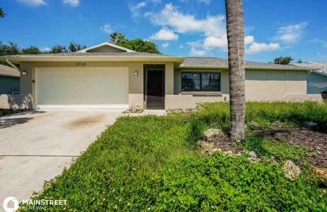 3716 Southwest 6th Avenue - 3716 Southwest 6th Avenue, Cape Coral, FL 33914