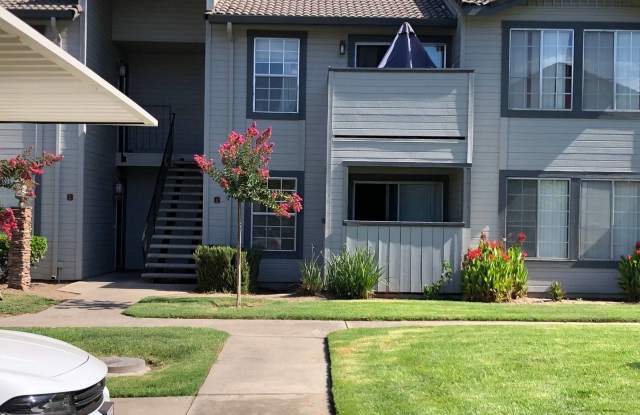 2 Bedroom 2 Bathroom Condo Close to Freeway, Schools & Shopping photos photos