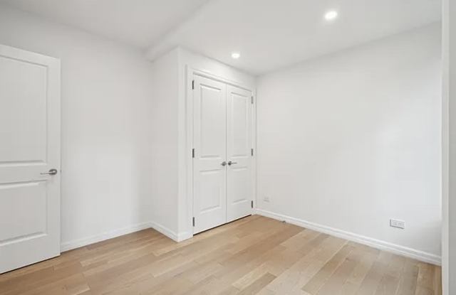 100 E 47th St - 100 East 47th Street, New York City, NY 10017