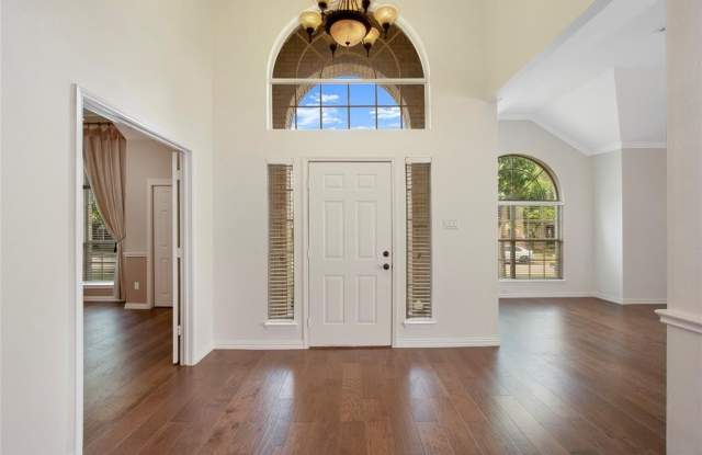 8407 Tanglerose Drive Gallery 3