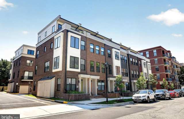 158 N LEE Gallery 2