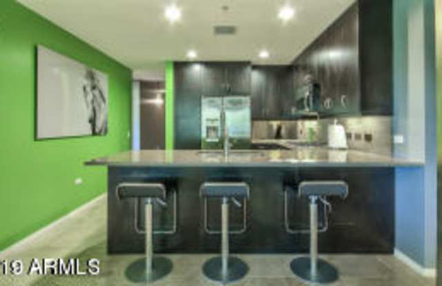 7127 E RANCHO VISTA Drive Gallery 2
