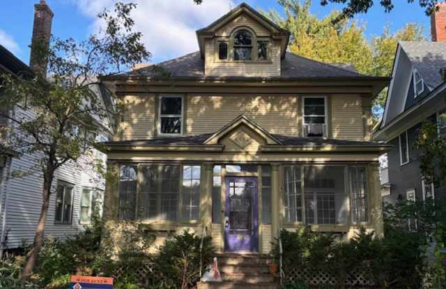 This Amazing 4BR/2 BA Home on Summit Hill is a Must See! - 1113 Lincoln Avenue, St. Paul, MN 55105