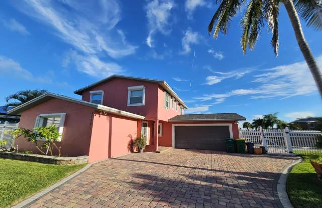 1750 E Central Avenue photos photos