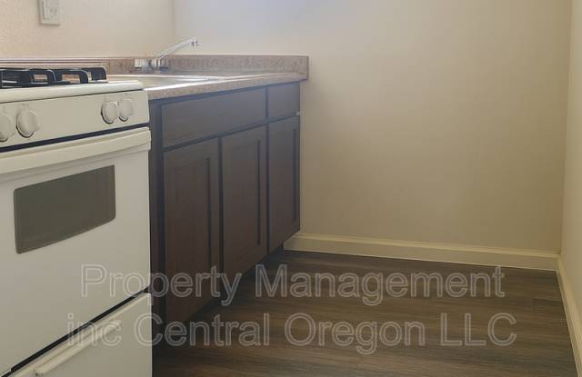 1707 N Highway 26 photos photos