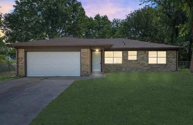 Move-In Ready Brick Ranch with a Huge Fenced Backyard Gallery 1
