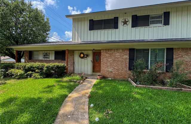 1213 Idlewood Drive photos photos