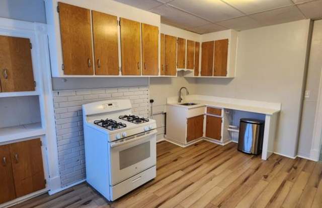 42 Everett photos photos