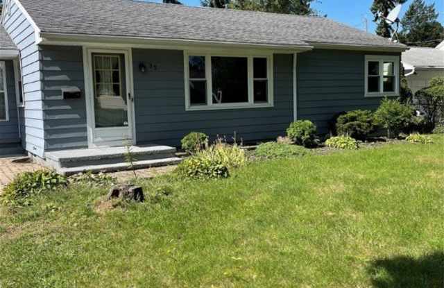 35 Valley Crest Road - 35 Valley Crest Road, Monroe County, NY 14616