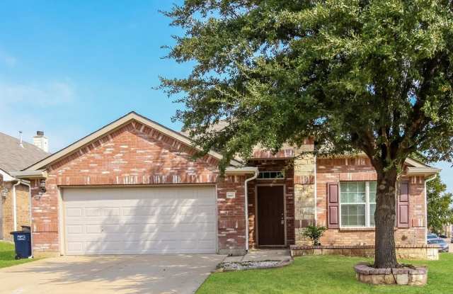 3917 Yarberry Court - 3917 Yarberry Court, Fort Worth, TX 76262