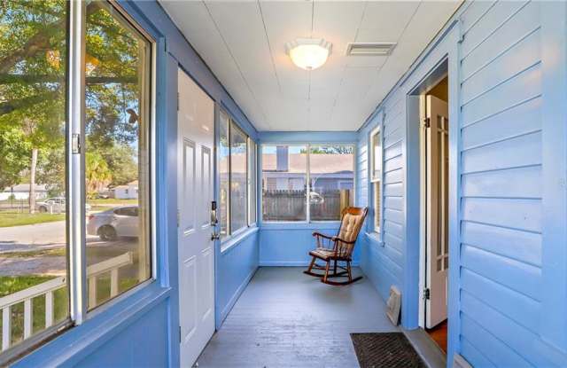 1616 27TH AVENUE N Gallery 3