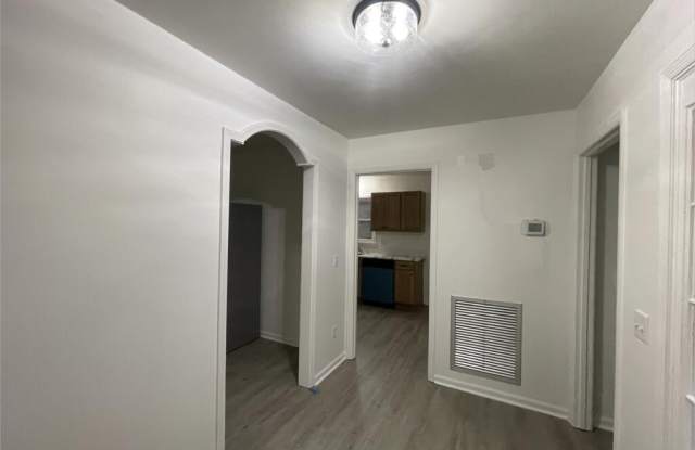 122 Emerald Lake Gallery 2
