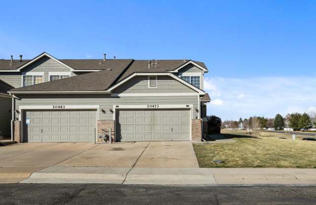 Gorgeous townhome in Willow Trace! Gallery 4