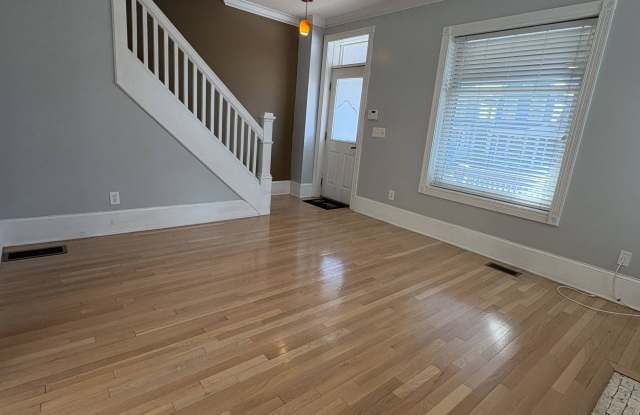 1135 Summit Street - 1 Gallery 2