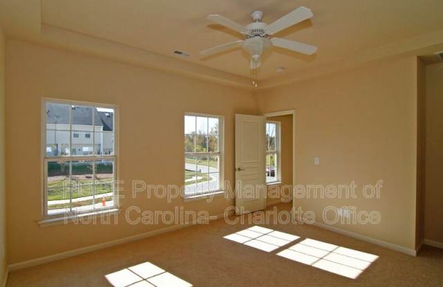 7364 Gallery Pointe Lane photos photos