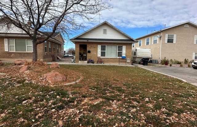 Cozy 2 bedroom single family home photos photos Cozy 2 bedroom single family home photos photos