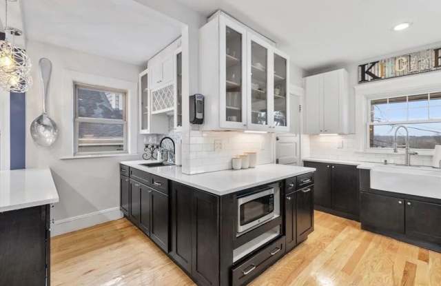 130 Wellington Hill St photos photos 130 Wellington Hill St photos photos