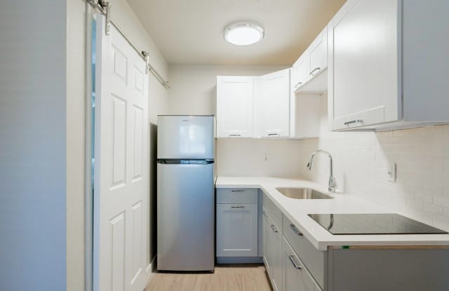 Sunset Sound Studio Apartments photos photos