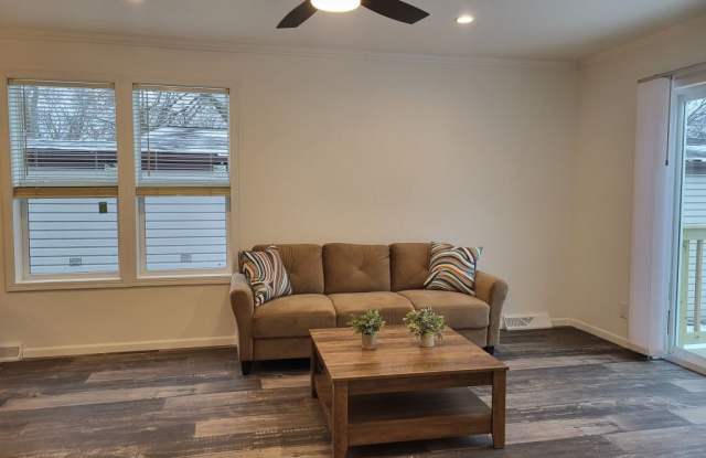 82 Northshore Road Gallery 3