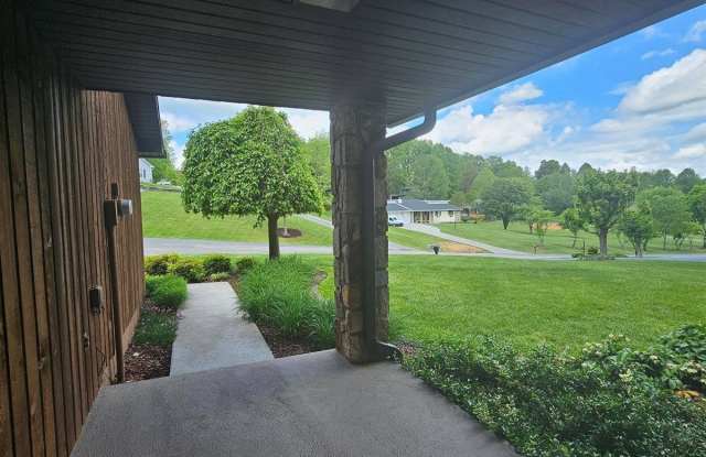 778 Quail Hollow Drive Gallery 4