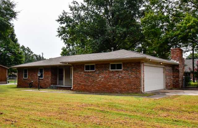 Bixby Single Story Ranch in Great Location! Gallery 3