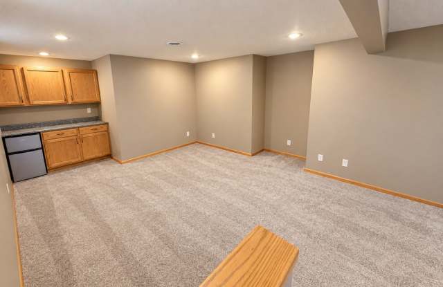 18216 Warbler Ln Gallery 3