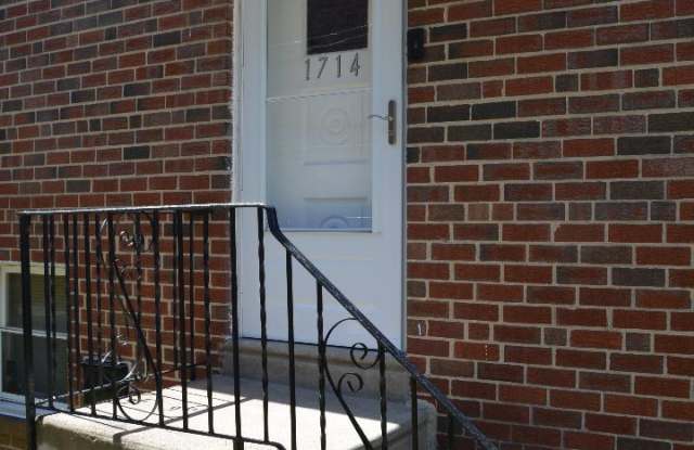 1714 Loney St photos photos
