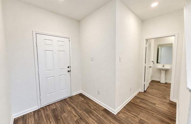 Spacious 3-Bedroom Home in Morningside Trails with Oversized Primary Suite! Gallery 4