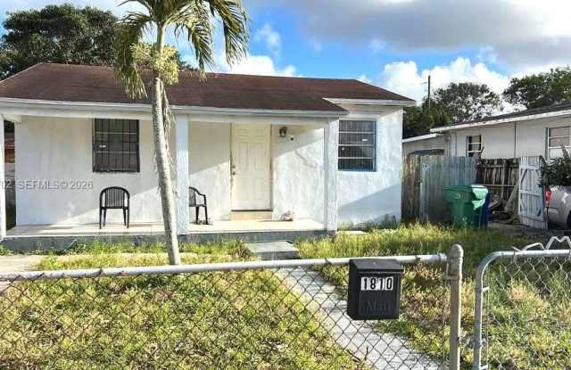 1810 NW 85th St photos photos