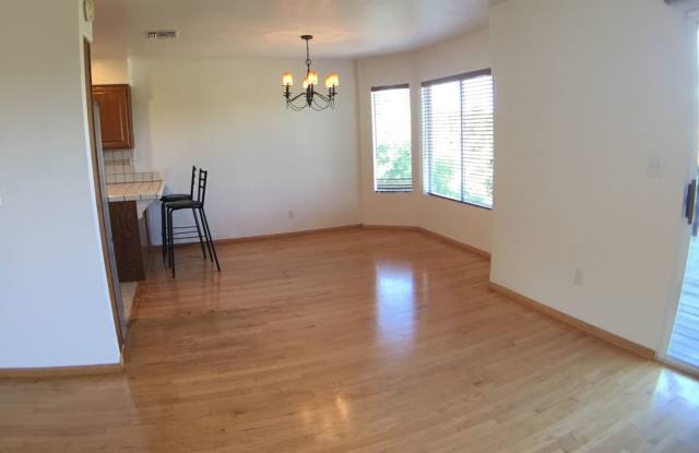 731 Benson Way Gallery 3
