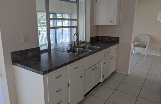 4709 Northwest 47th Avenue - 4709 NW 47th Ave, Tamarac, FL 33319