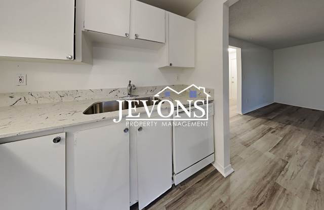 Apply now to enjoy a $1,049 Rent Credit - Charming apartment located near Safeway Gallery 4