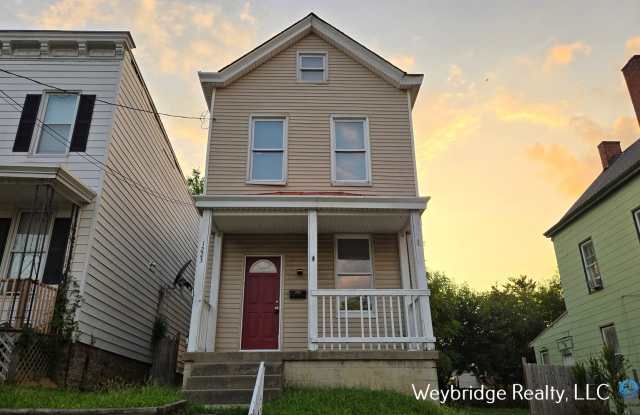 Spacious 3 Bedroom 1.5 Bath House in Price Hill photos photos