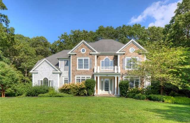 68 William Barton Drive - 68 William Barton Drive, Newport County, RI 02878