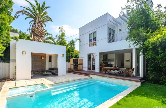 520 N Curson - 520 North Curson Avenue, Los Angeles, CA 90036