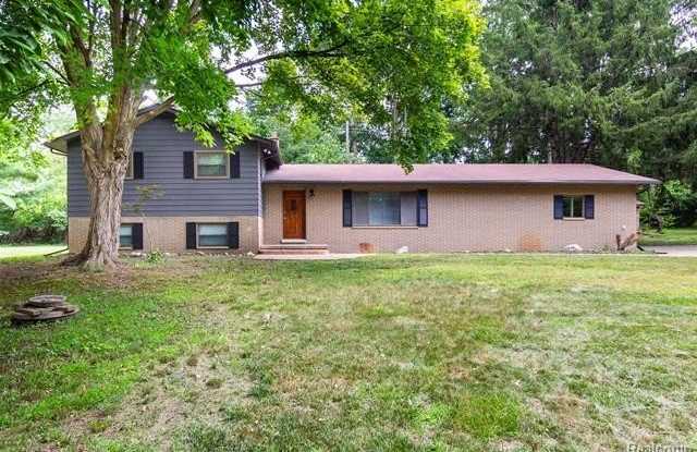 7580 Thornwood Street photos photos