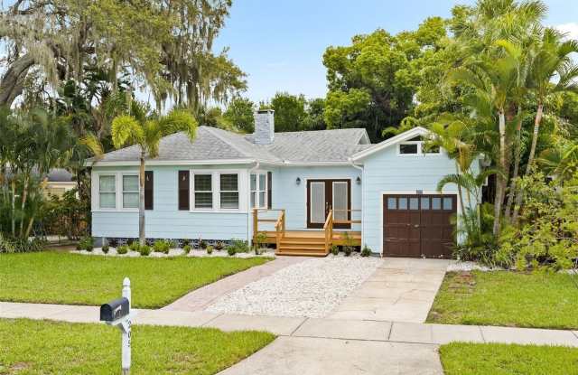 205 GARDEN CIRCLE N photos photos