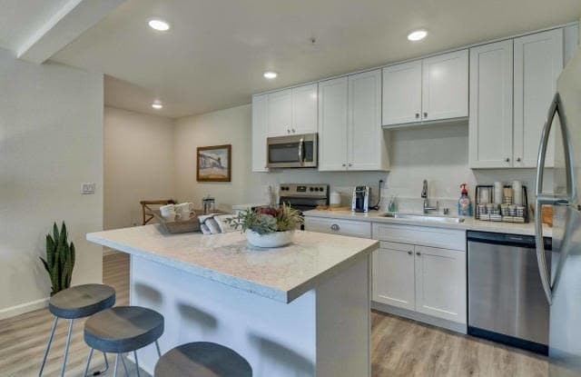 Essex Heights photos photos