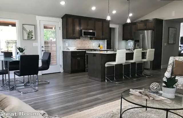 Beautiful 4 Bed, 3 Bath Walking Distance to the Beach!!! photos photos Beautiful 4 Bed, 3 Bath Walking Distance to the Beach!!! photos photos