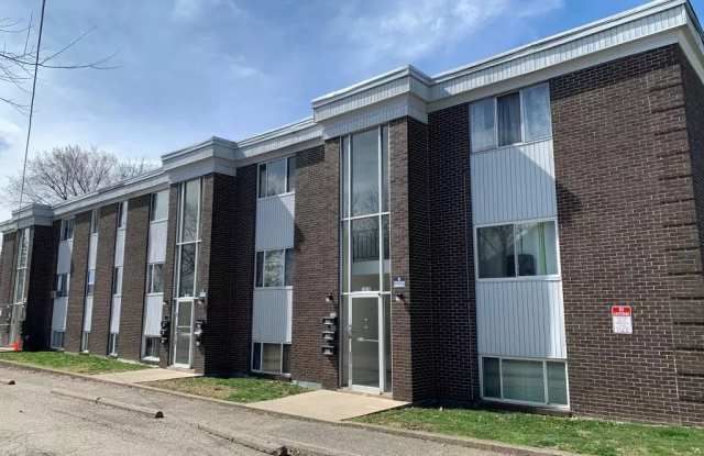 1038 Cherry Drive - 6 photos photos