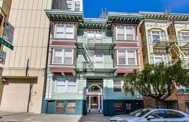 1060 PINE Apartments photos photos