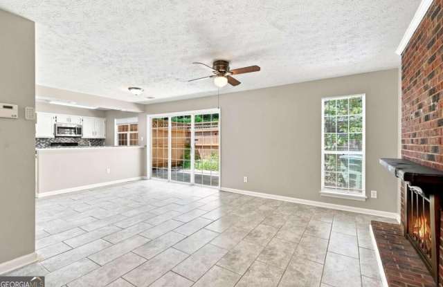 5557 Clover Rise Lane Gallery 2
