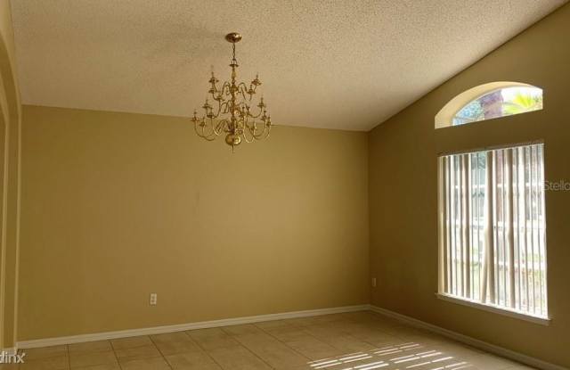 4155 Forest Isl - 4155 Forest Island Drive, University, FL 32826