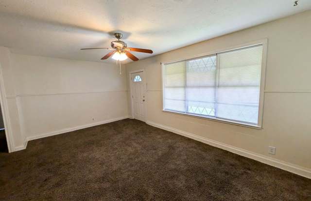 5267 Sunset Ave Beaumont, TX 77705 Gallery 3