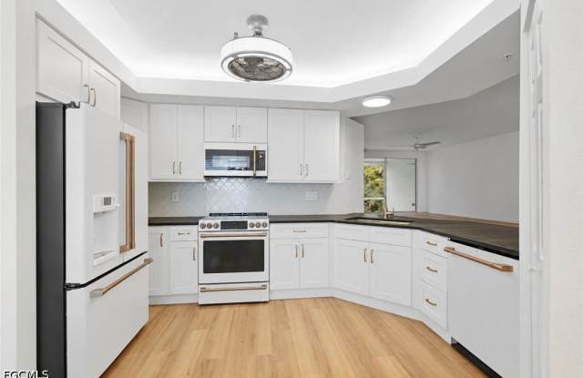 6801 Satinleaf Road S Gallery 3