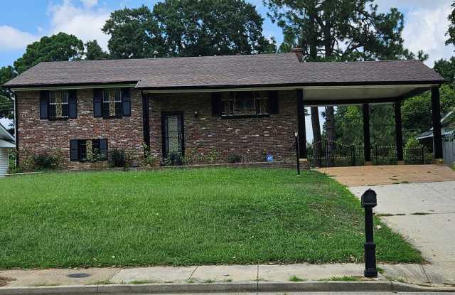 5 bedroom/2 bath split-level home photos photos 5 bedroom/2 bath split-level home photos photos
