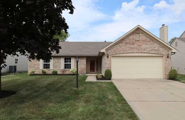 3 Bedroom Fishers Rambler! photos photos 3 Bedroom Fishers Rambler! photos photos